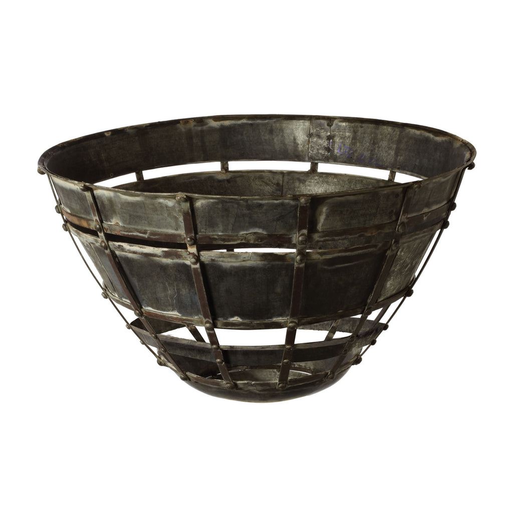135005 Colossal Fortress Dish - Free Shipping! Dish - RauFurniture.com