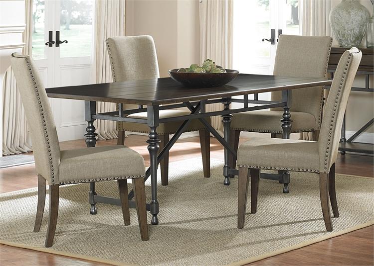 563-CD Ivy Park Dining