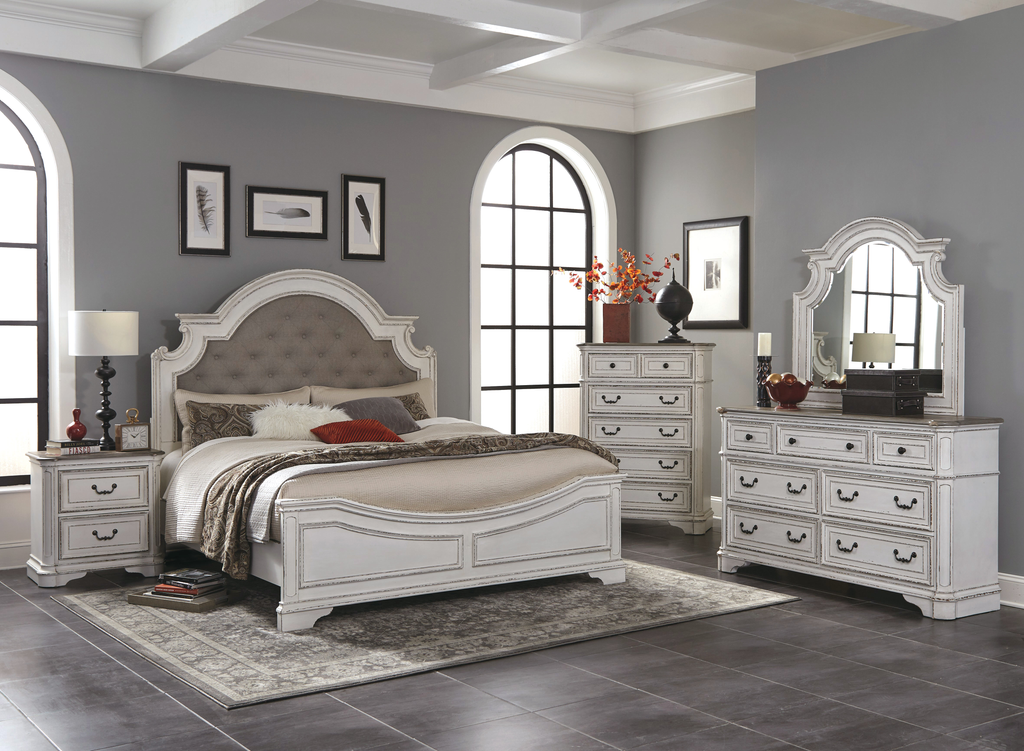 C8023A Shelby Manor - ReeceFurniture.com