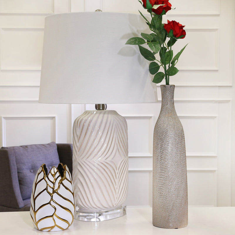 Ceramic 7.75" Leaf Vase, White/Gold